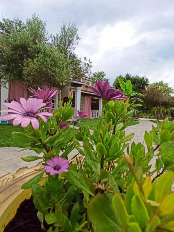 Demis Apartments Сідарі Екстер'єр фото